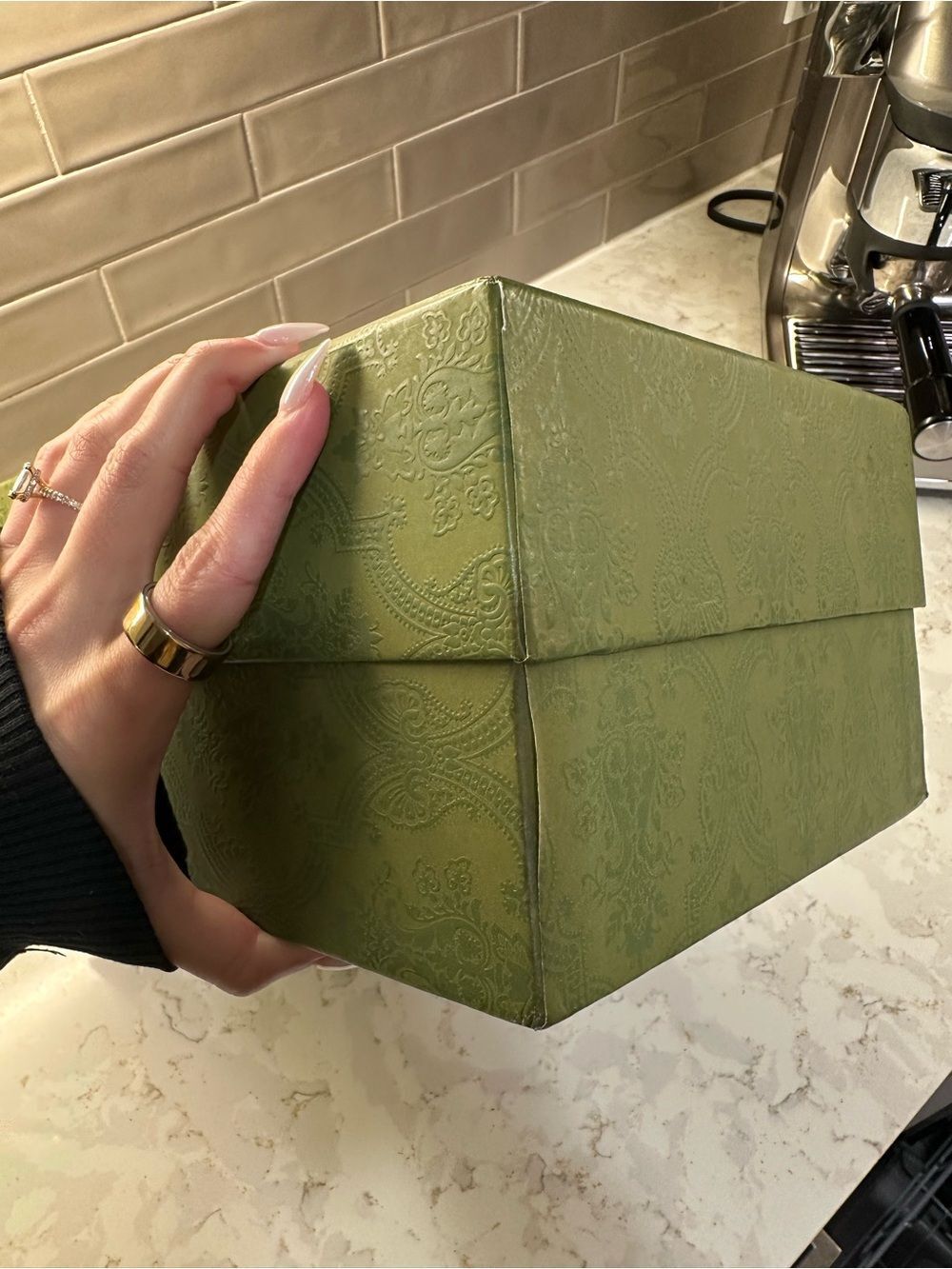 Authentic Gucci Box - Picture 10 of 11
